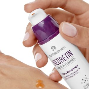 Cantabria Labs Neoretin Discrom Ultra Emulsion 30ml