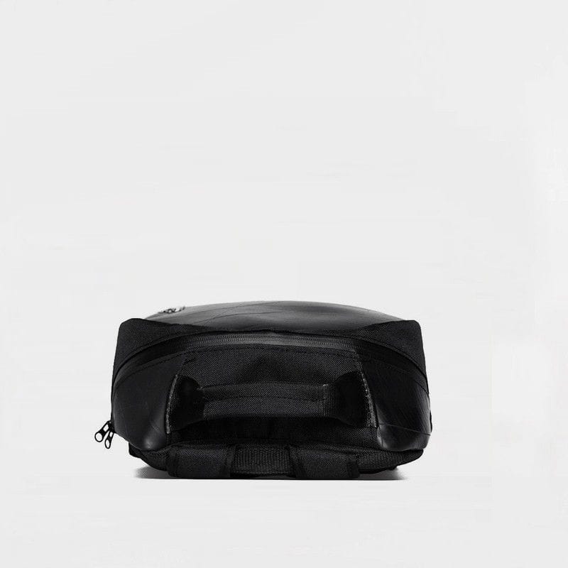 Mochila sostenible de caucho reciclado - Imagen 6